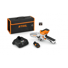 STIHL GTA 26 ACCU SNOEIZAAG MET ACCU EN LADER